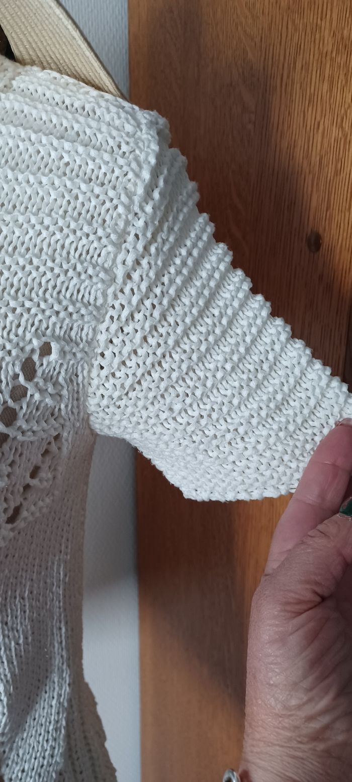 Très joli gilet femme T 38 - photo numéro 4