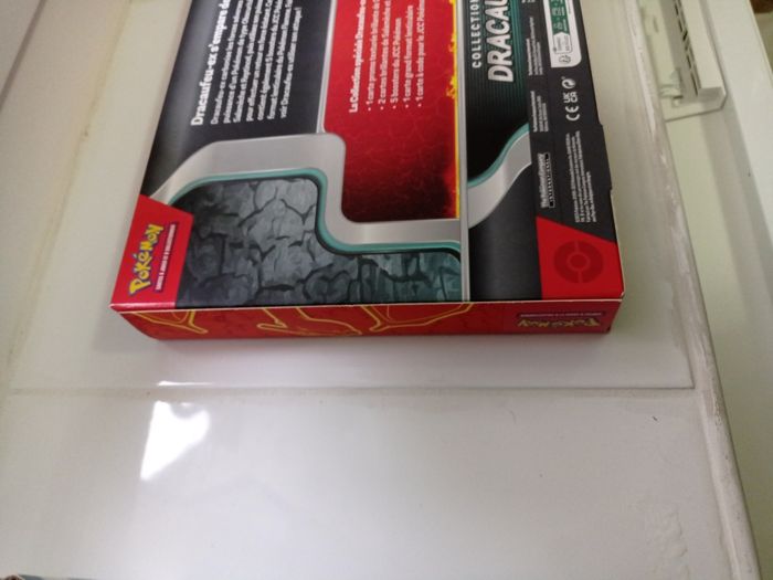 Coffret pokémon Dracaufeu ex - photo numéro 4