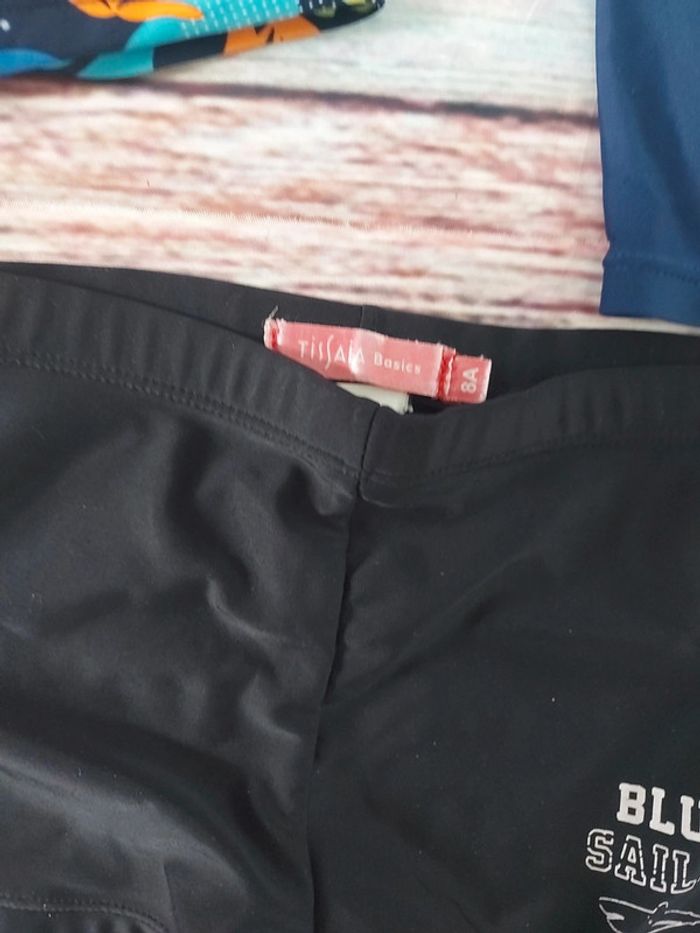 Lot de 3 maillots de bain 8 ans - photo numéro 3