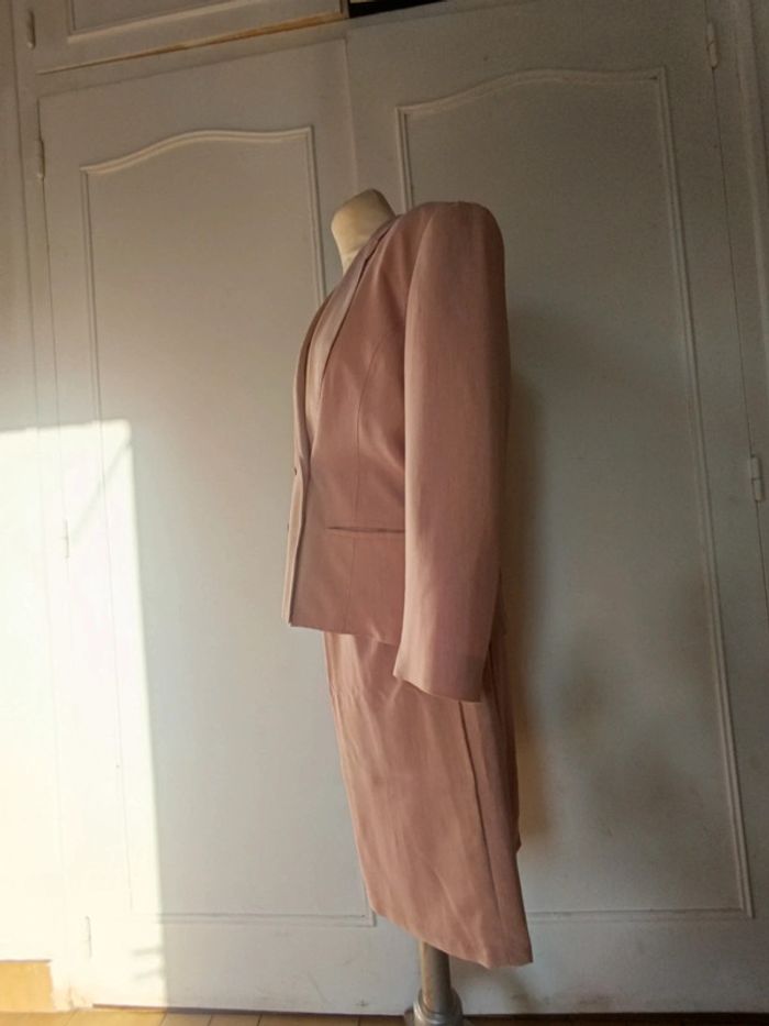 Ensemble tailleur jupe blaser modal matière noble qualité vintage rare Gregory Pat Paris rose t M 38 - photo numéro 12