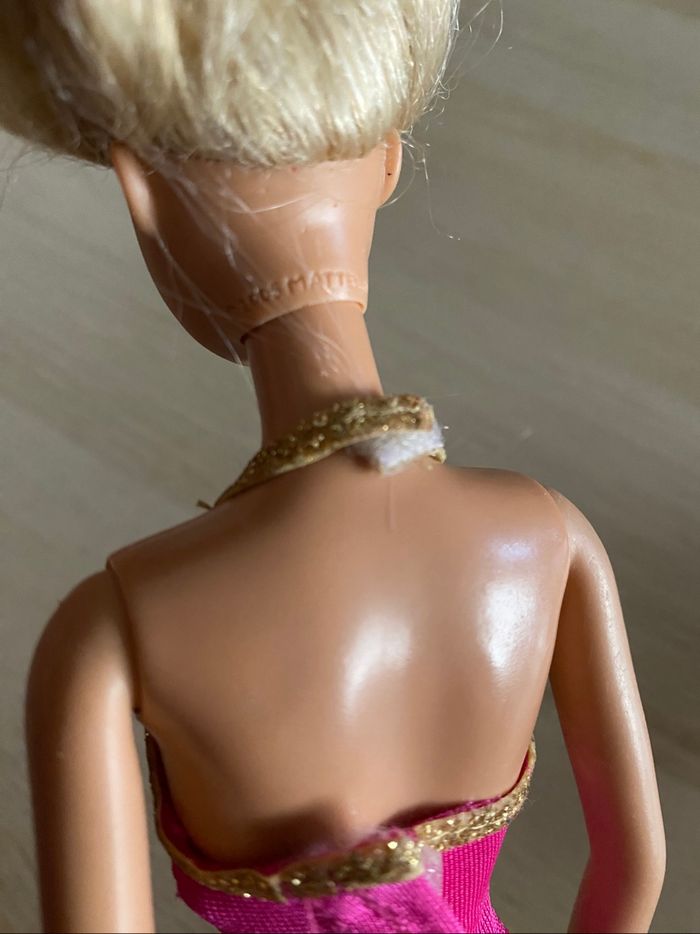 Poupee Barbie Mattel blonde robe rose 1999 2005 accessoires - photo numéro 9