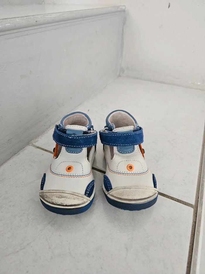 Chaussure bébé cuir Pointure 18 U26 - photo numéro 2