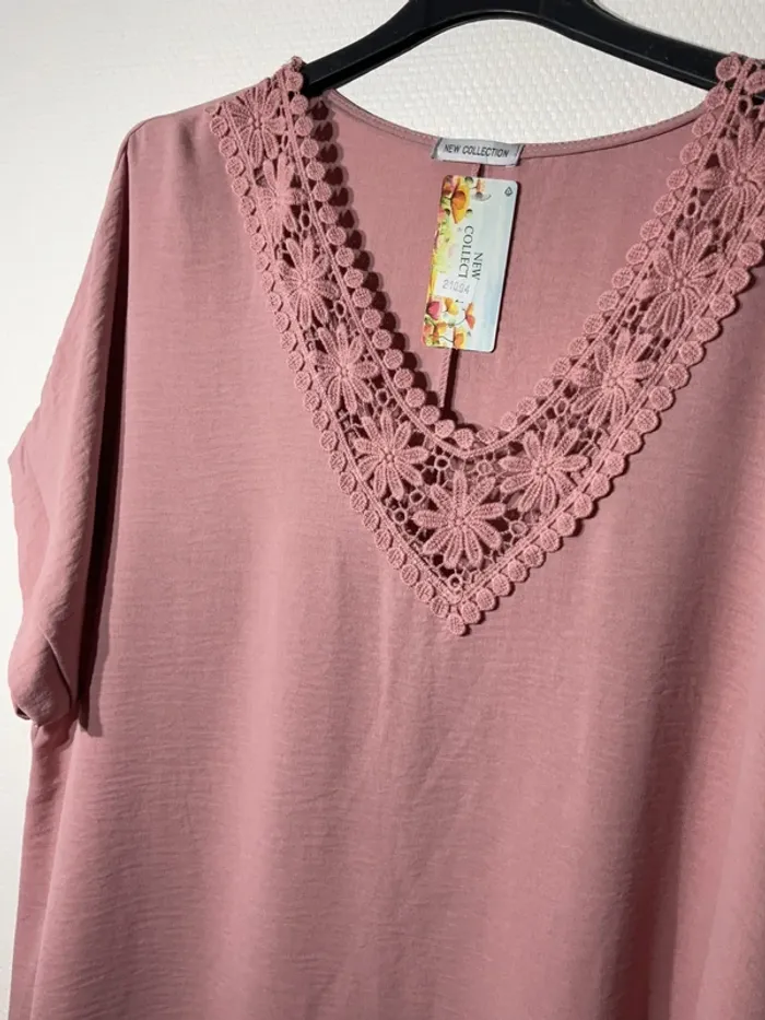 Blouse col V en dentelle femme taille unique (48-54)- rzfashion - neuve avec étiquette - photo numéro 2