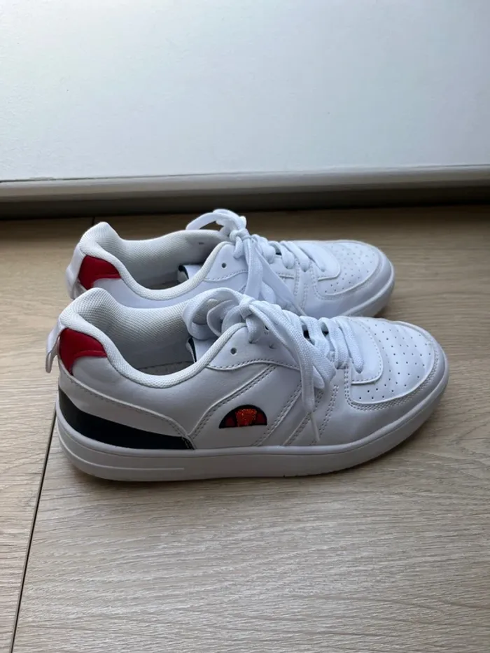 Basket ellesse 35 - photo numéro 3