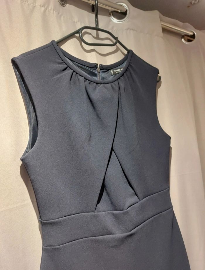 Robe sans manches - photo numéro 4