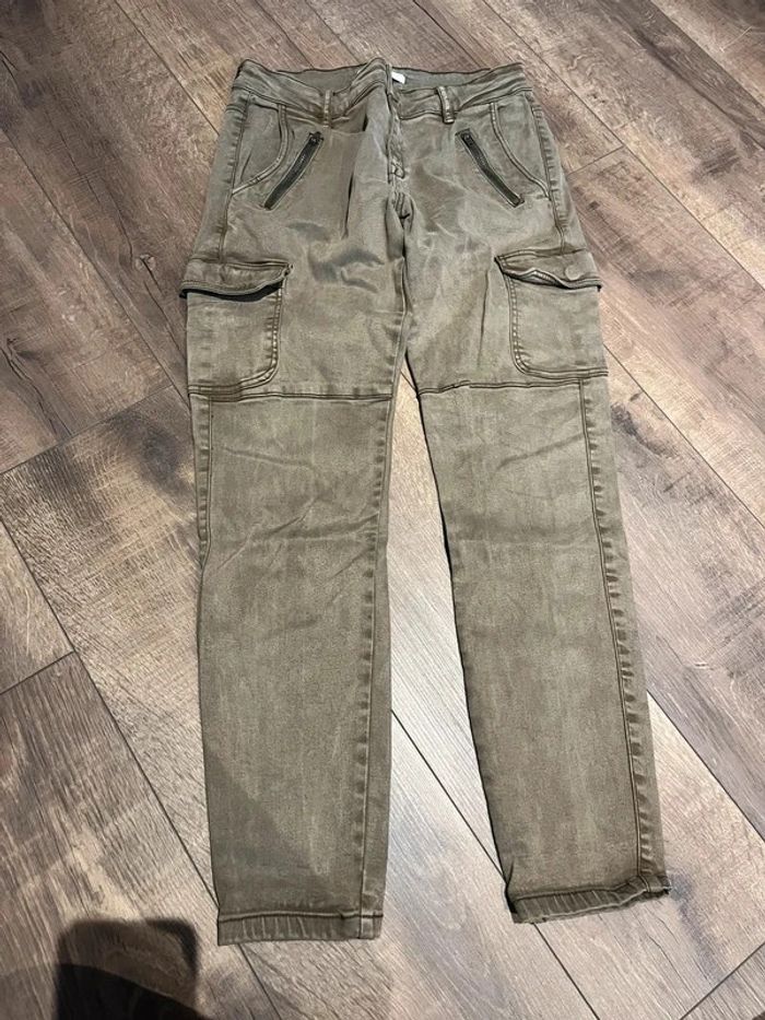 Pantalon kaki camaïeu 36-38