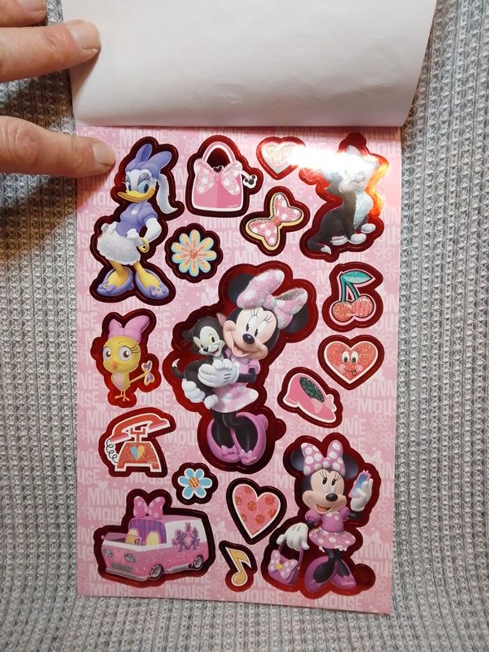 Stickers brillants pailletés "Minnie" - Disney Junior - photo numéro 2