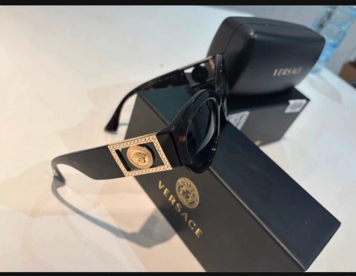 Lunettes de soleil Versace - Dark Havana neuves - photo numéro 4
