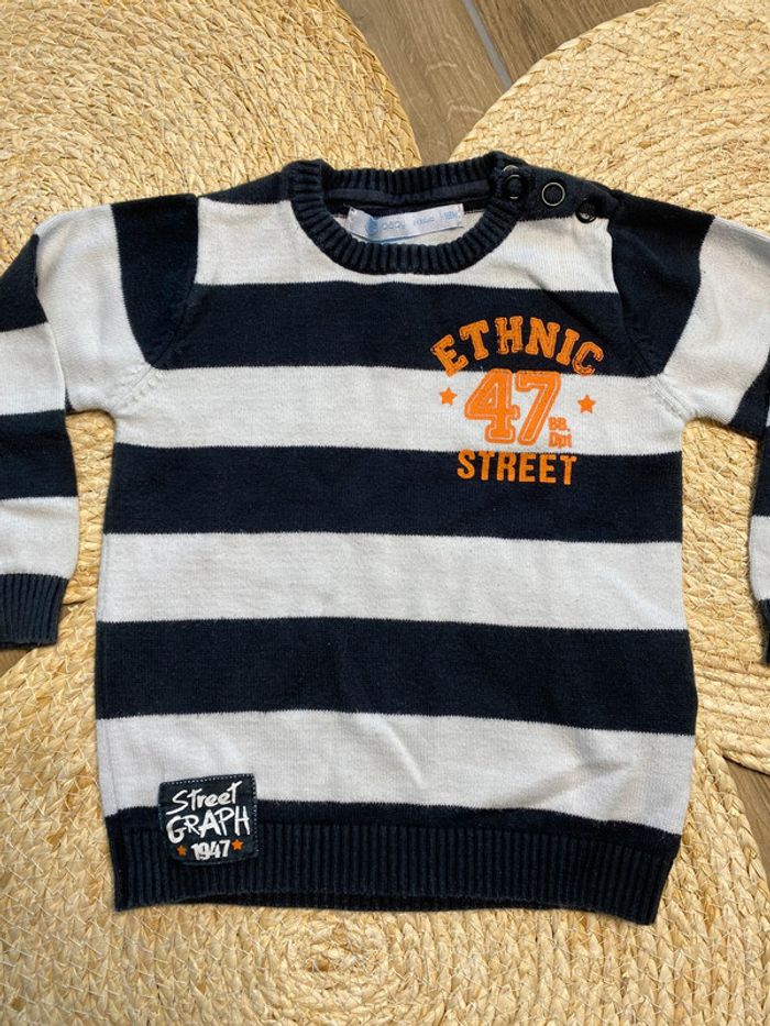 Pull fin garçon  – Taille 18 mois - photo numéro 2