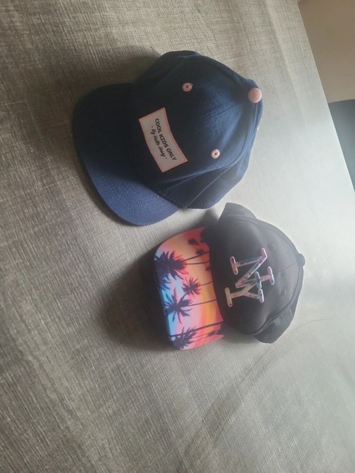 Lot casquette fille