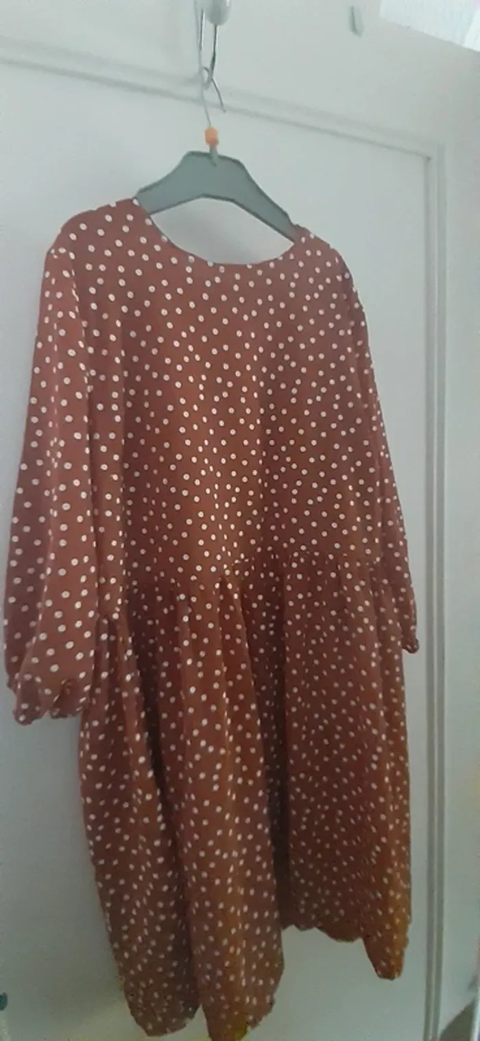 Robe marron à pois taille 34 - photo numéro 3