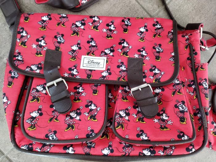 Sac bandoulière et pochette mickey Disney - photo numéro 3