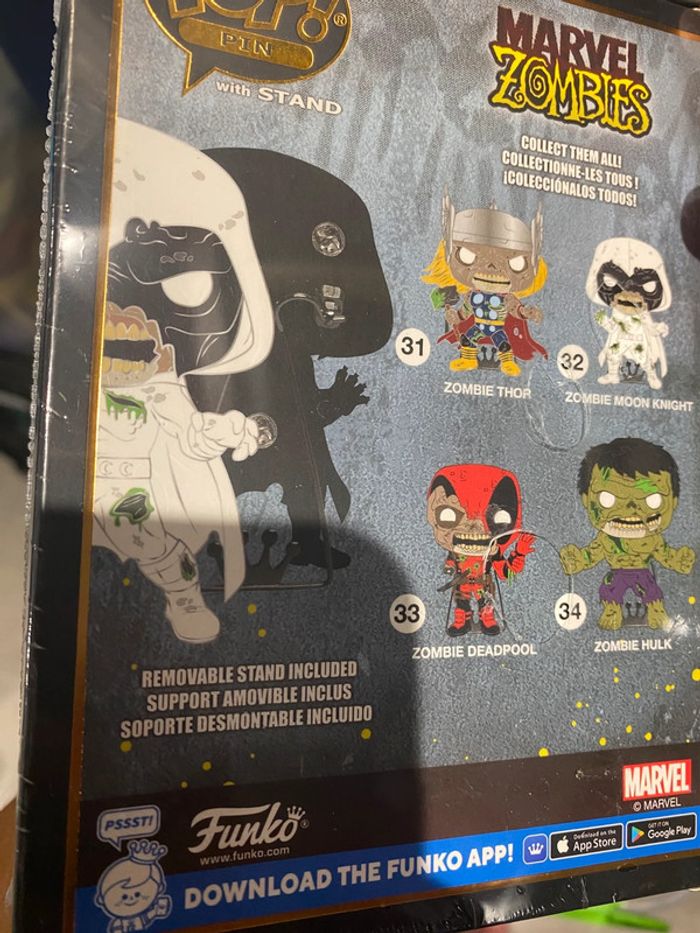 Pin's funko loungefly marvel zombie - photo numéro 2