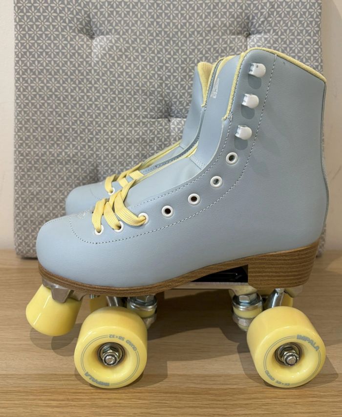 Paire de Rollerskates "Blue" Taille 37 - photo numéro 6