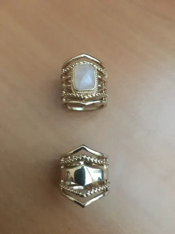 2 bagues dorées