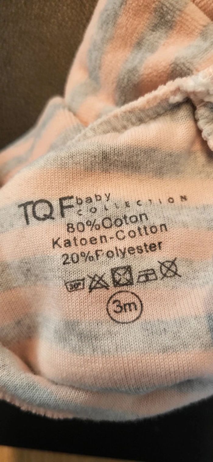 Petit ensemble à capuche - photo numéro 3