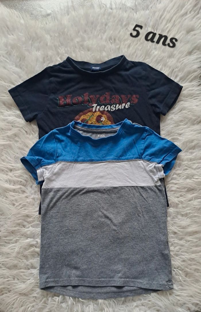 Lot 2 Tee-shirt manches courtes kiabi 5ans