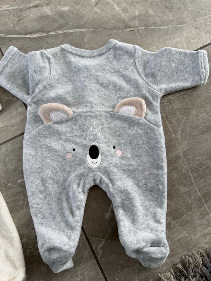 2 pyjamas en velours - photo numéro 5