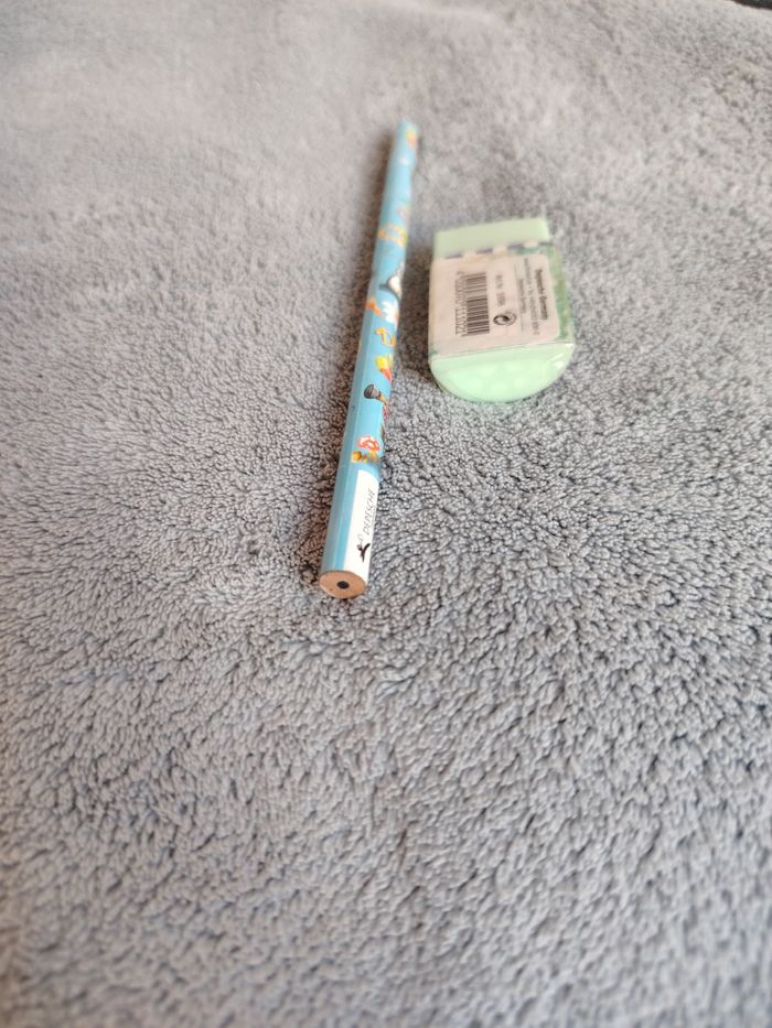 Crayon à papier et gomme Diddl 
neufs
Ancienne collection rares - photo numéro 4