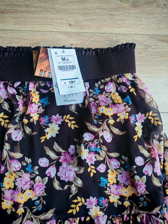 Jupe multicolore bershka 38 - photo numéro 2