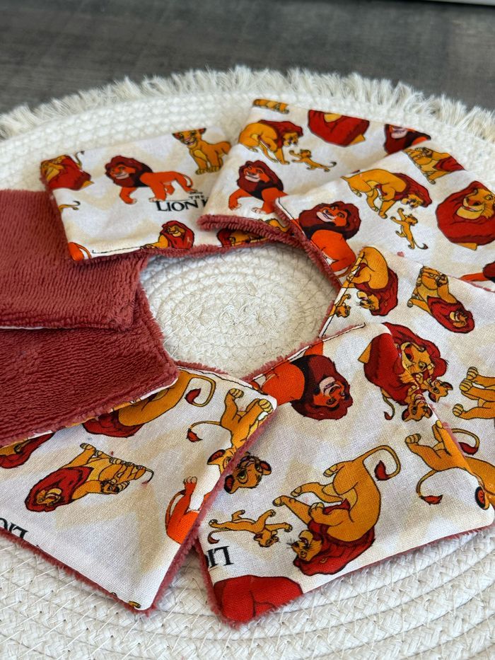 Lingettes bébé lavables  roi lion Disney lot de 8 - photo numéro 2
