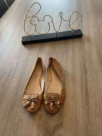 Paire de ballerine marron pointure 37