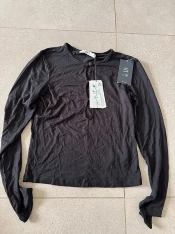 T-shirt manches longues Na-Kd, neuf avec étiquette taille S