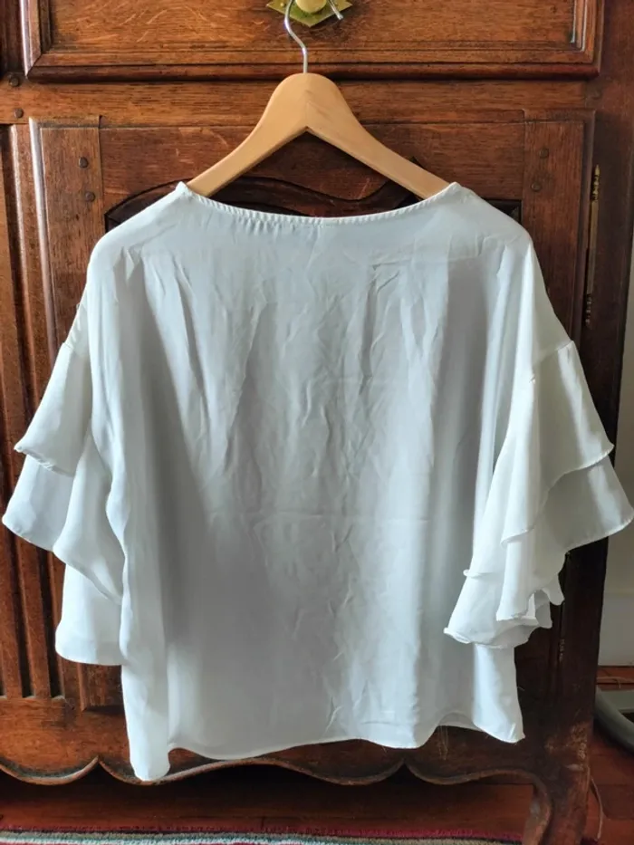 Bluse blanche manches chauve-souris - photo numéro 3