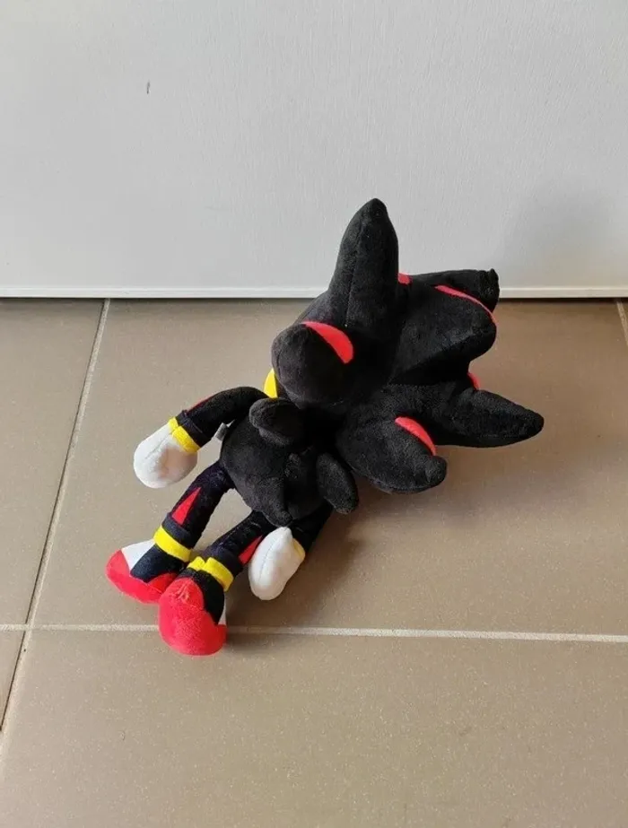 Grande peluche Sonic ( Shadow ) - 30cm - photo numéro 3