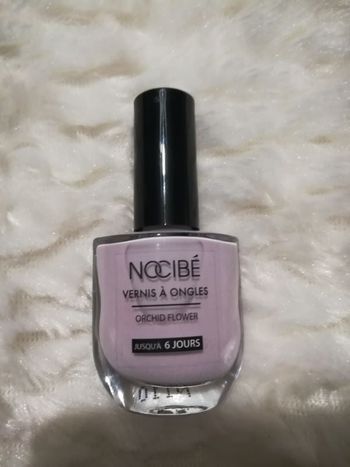 Vernis à ongles Nocibé neuf.