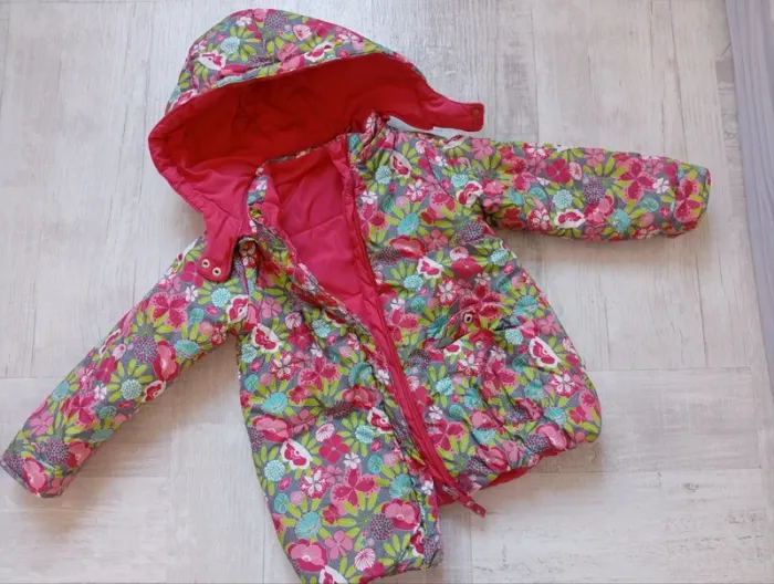 Manteau doudoune réversible 36 mois 3 ans motif fleurs ou uni
