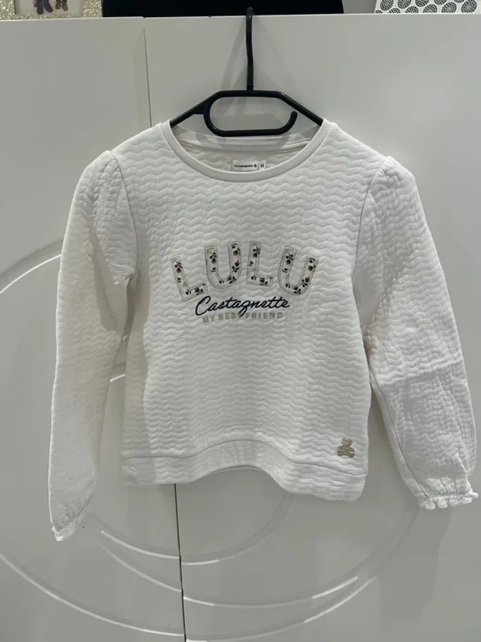 Sweat taille 10 ans