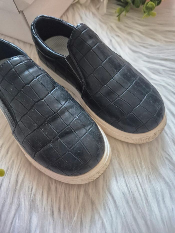 Baskets noires effet croco – Pointure 27 - photo numéro 2