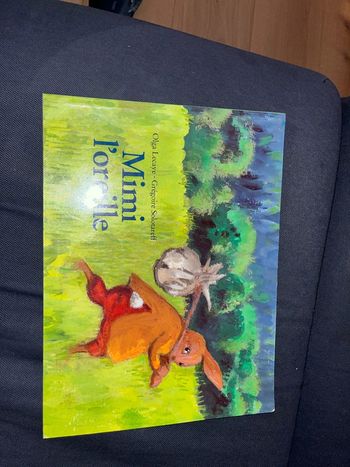 Livre pour enfants mimi l oreille par olga Lecaye et Grégoire Solotareff