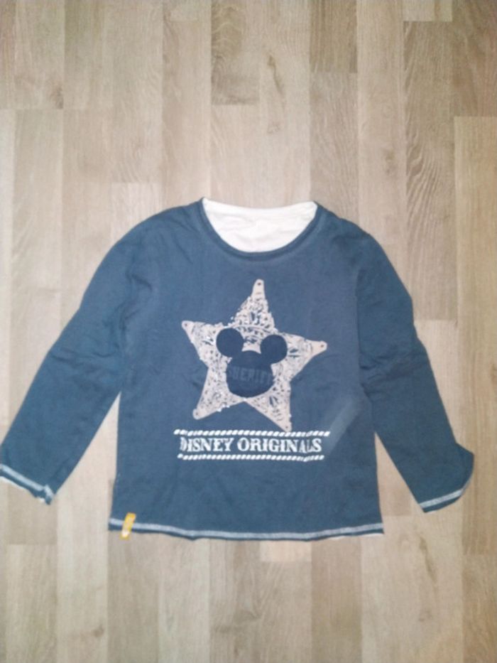 # Lot de 4 sweatshirt - photo numéro 2
