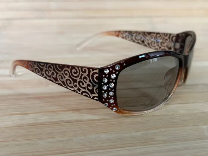 Paire de lunettes de soleil P*69-3 - photo numéro 6