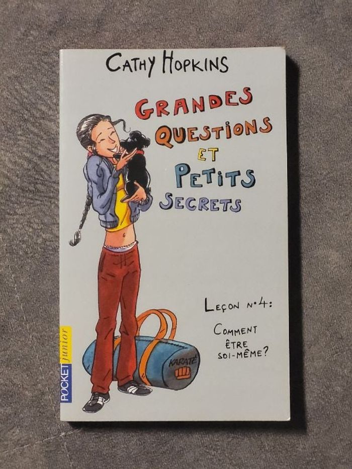 Grandes questions et petits secrets, numéro 19 Par Cathy Hopkins