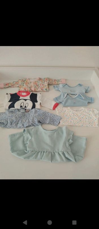 Lot bébé fille taille 3 mois