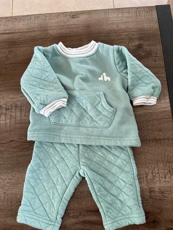 Ensemble survêtement