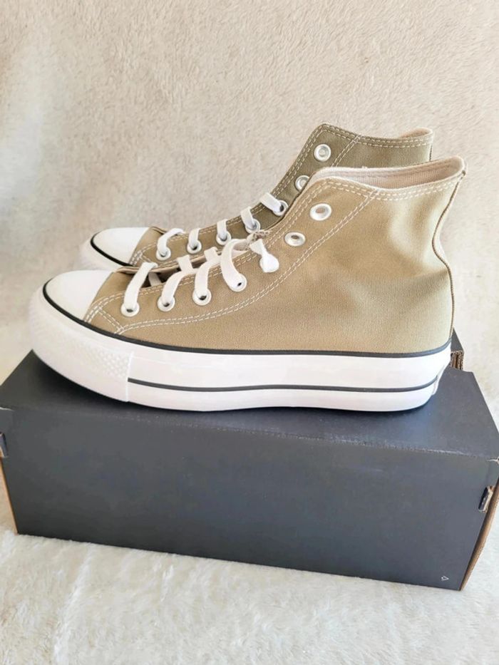 Baskets Converse All Star Hi – Taille 39 - photo numéro 3