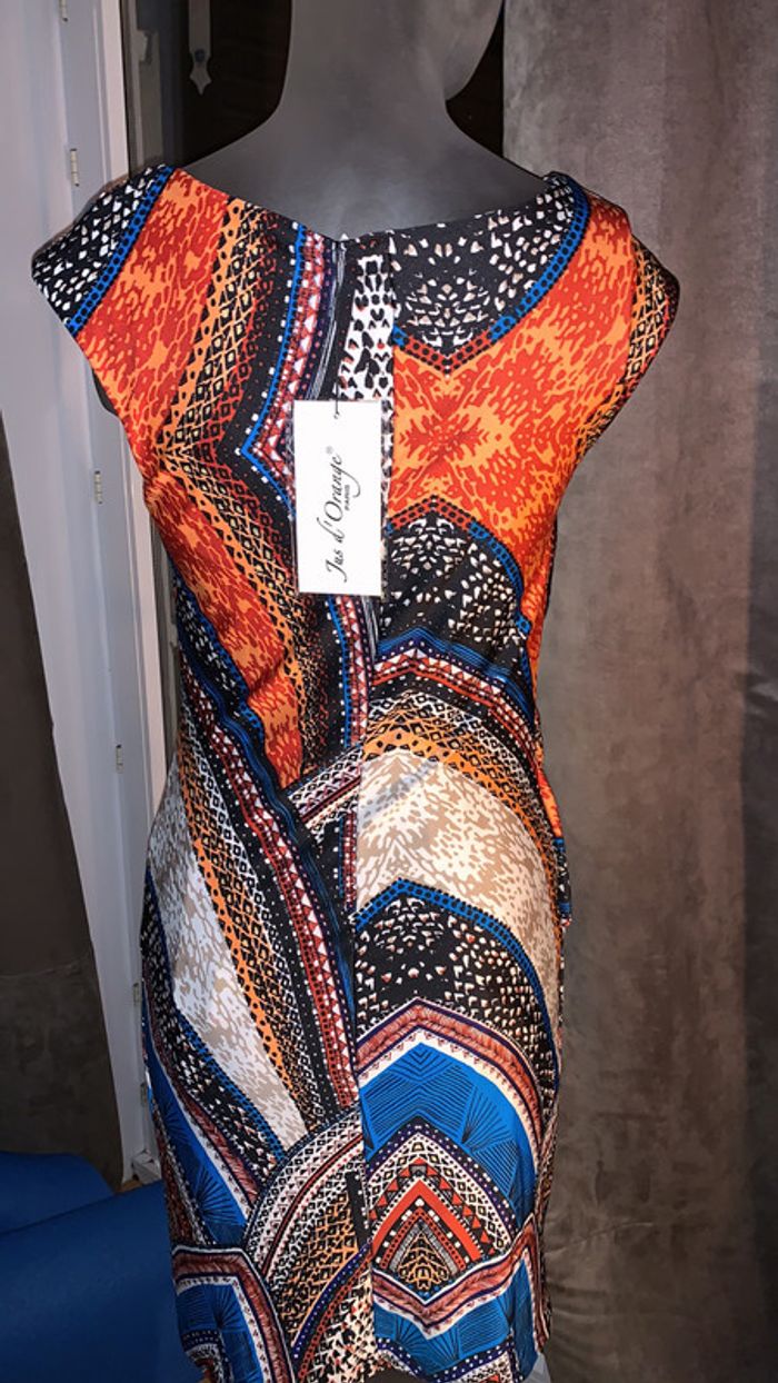 Jolie robe jus d’orange neuve avec étiquette taille S - photo numéro 3