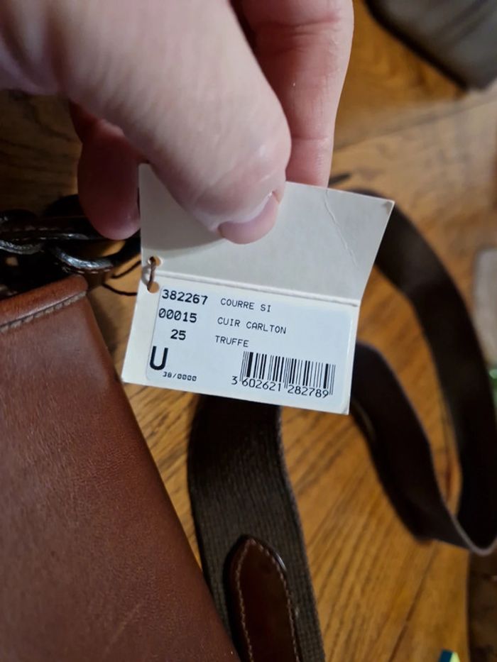 Sac bandoulière cuir Carlton Just Campagne neuf - photo numéro 3