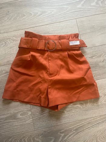 Short taille haute orange