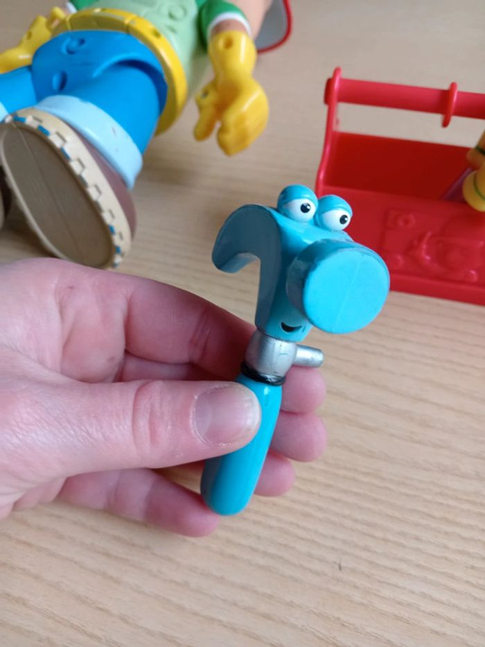 Manny et c'est outils - photo numéro 10
