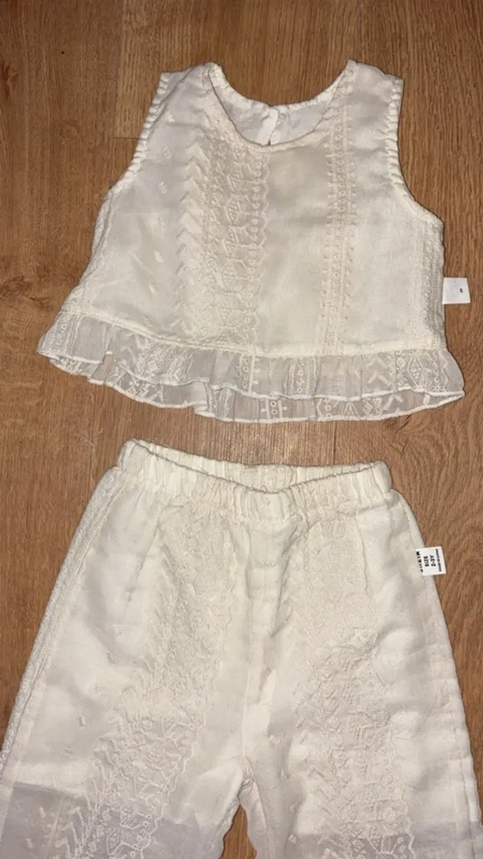 Ensemble fille 2-3 ans - photo numéro 2