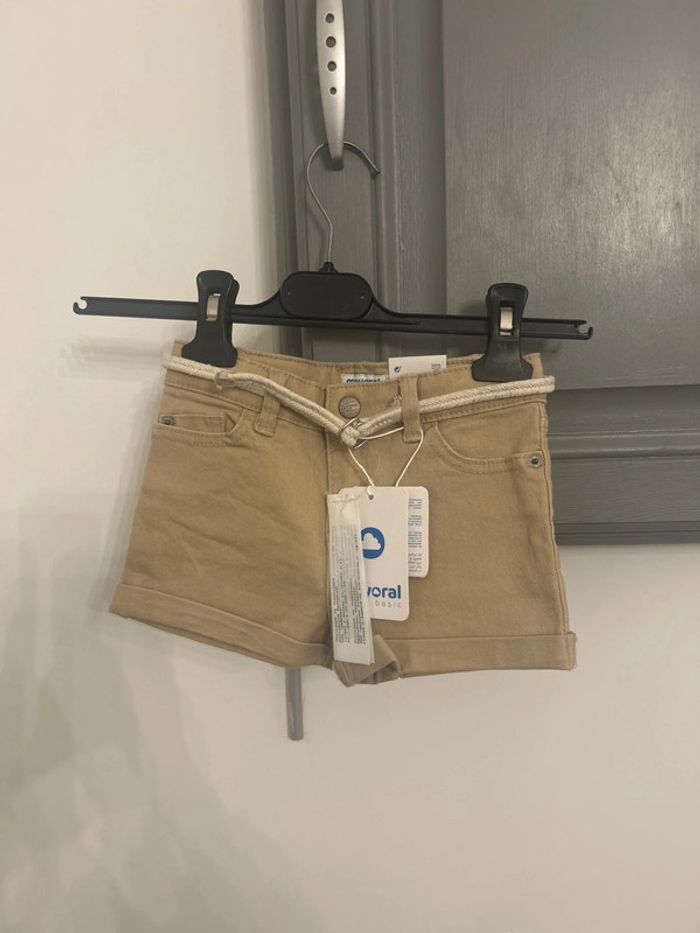 Short 3
