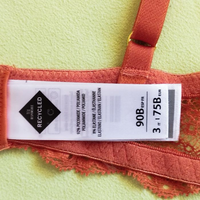 Soutien gorge armature 90B Neuf - photo numéro 6