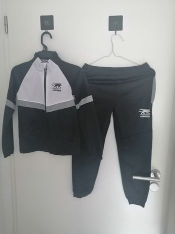 Survêtement airness garçon 8 ans
