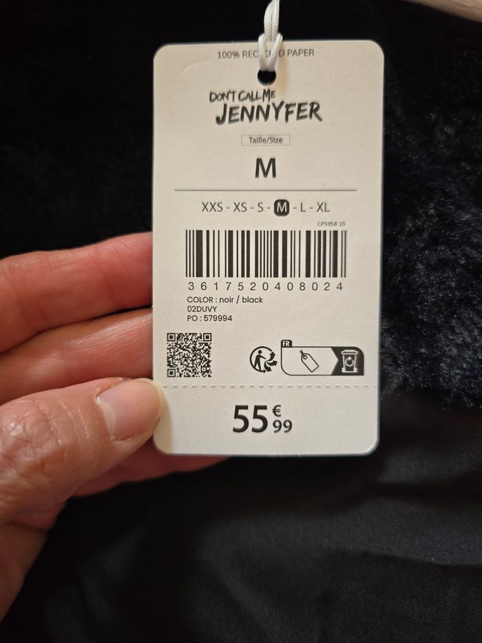 Doudoune neuve taille M marque Jennyfer - photo numéro 5