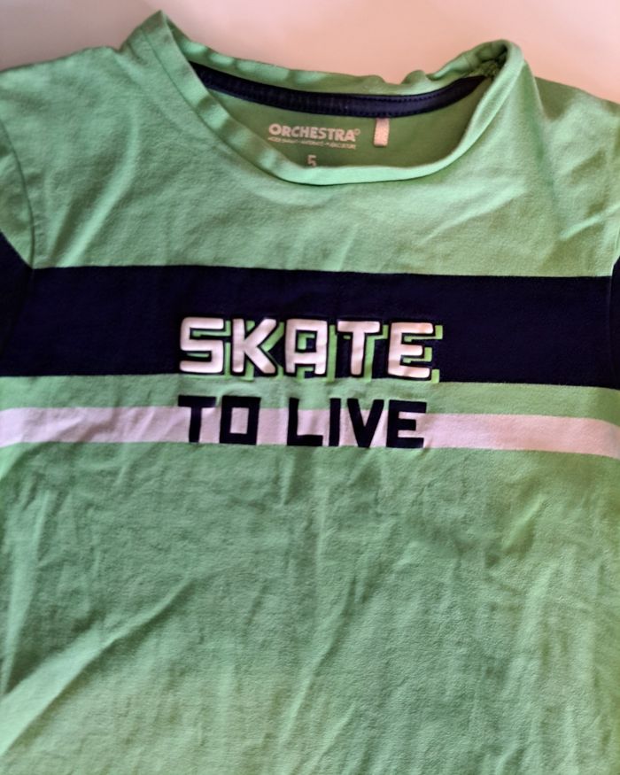 Lot de 2 hauts MC garçon 5 ans TBE - photo numéro 8